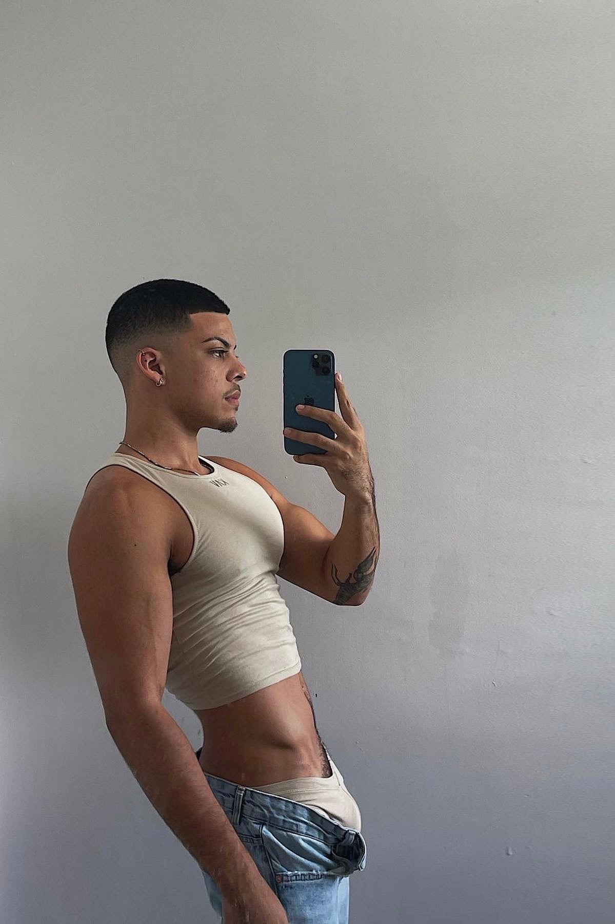 Beige Magnet Tank Top - KAV Wear